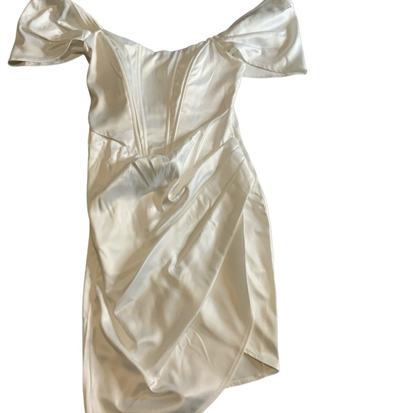 Jaded Rose 🌸Dalina🌸 - Off the Shoulder Corset Mini Dress in Ivory Satin … - Picture 2 of 14